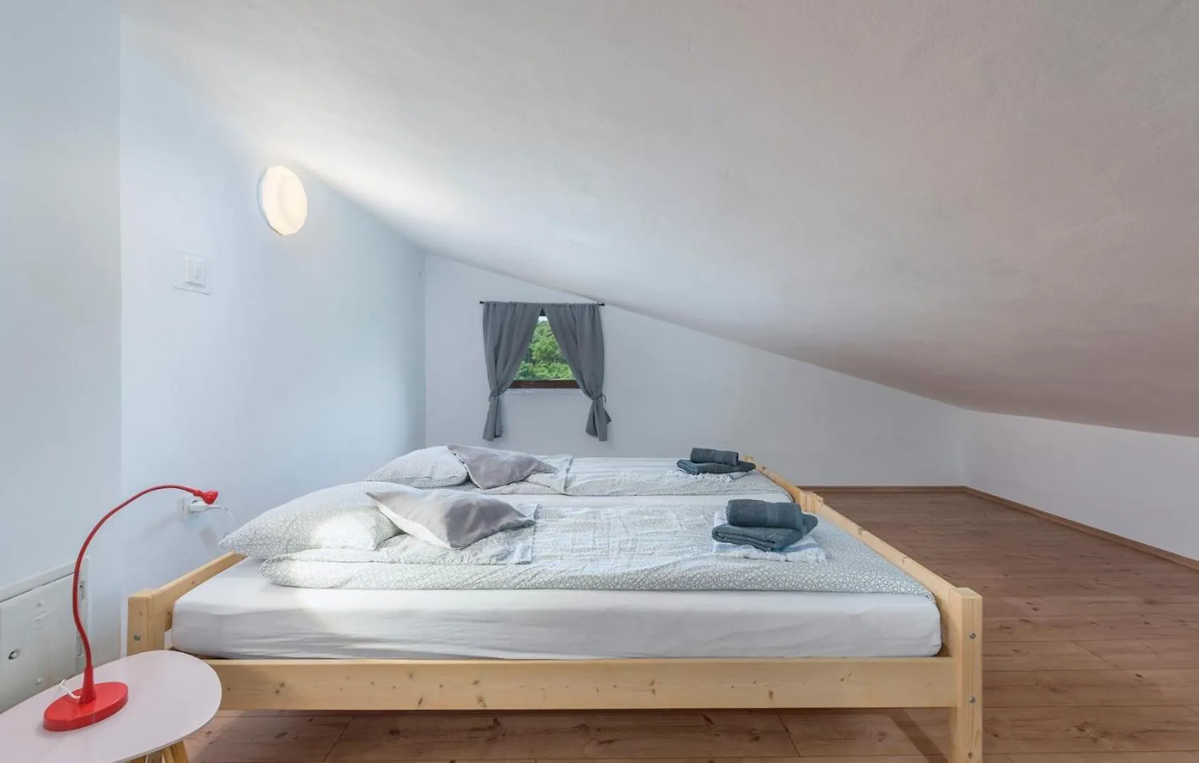 Sea View Apartments With Shared Pool Pomer Πανσιόν