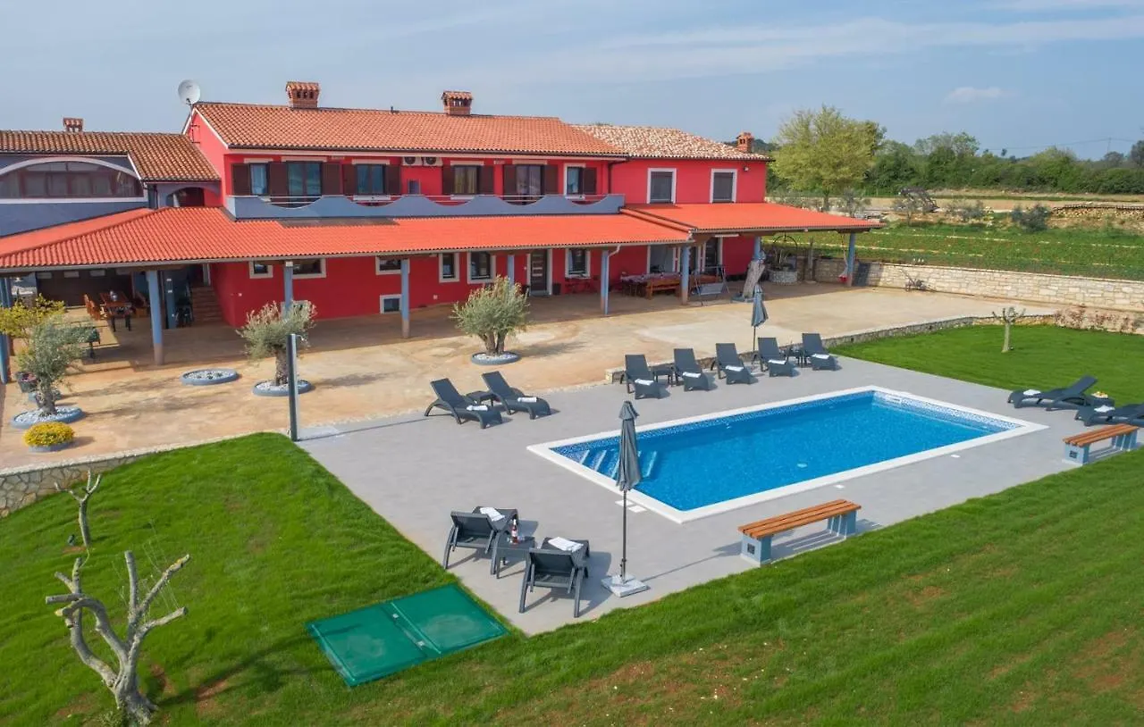 Sea View Apartments With Shared Pool Pomer